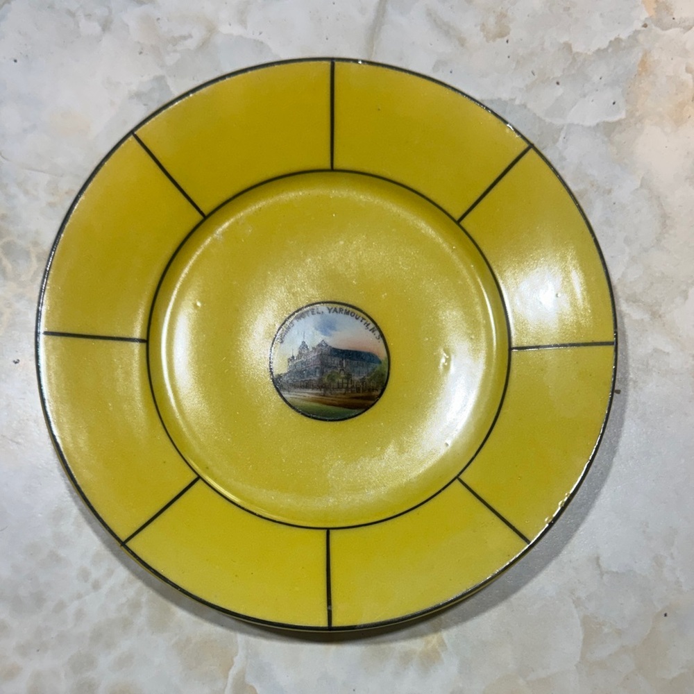 Yellow Decorative China, Grand Hotel, Yarmouth, N. S.